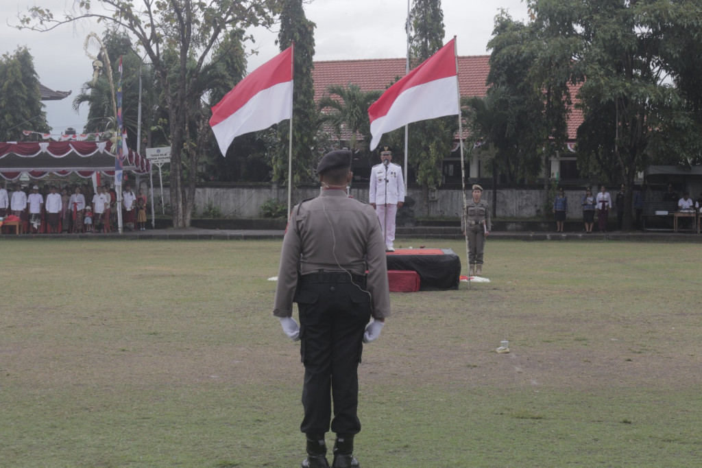 Upacara Peringatan Hari Ulang Tahun Kemerdekaan Republik Indonesia ke-78 Tahun di Kecamatan Kuta Utara